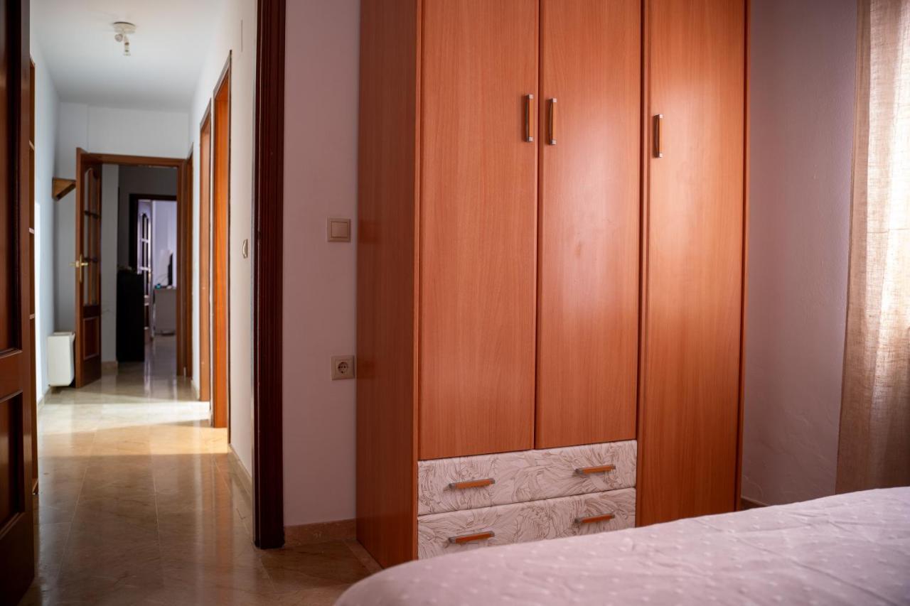 Bonito Piso En San Ildefonso - Centro Apartment Jaen Luaran gambar