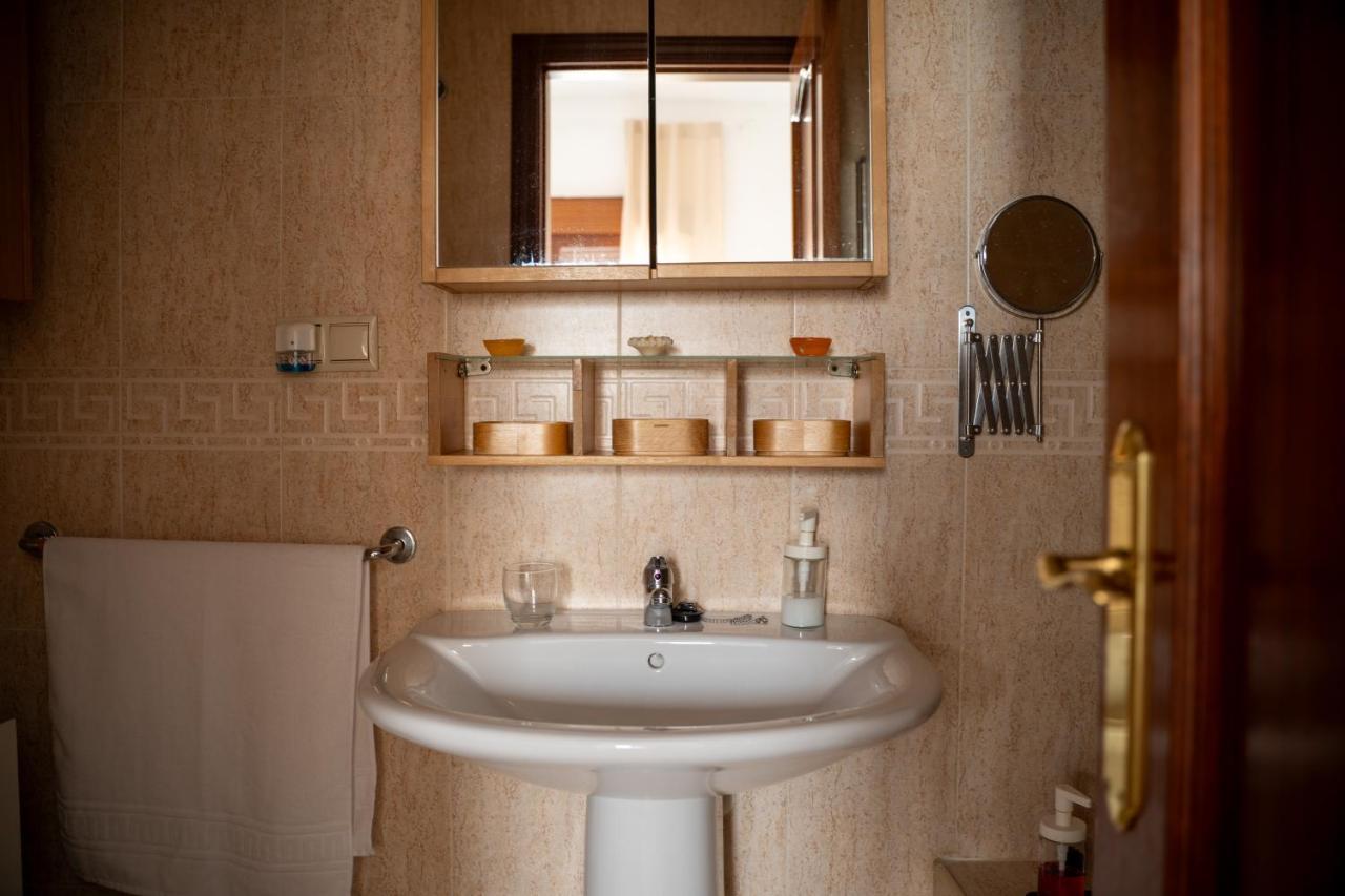 Bonito Piso En San Ildefonso - Centro Apartment Jaen Luaran gambar